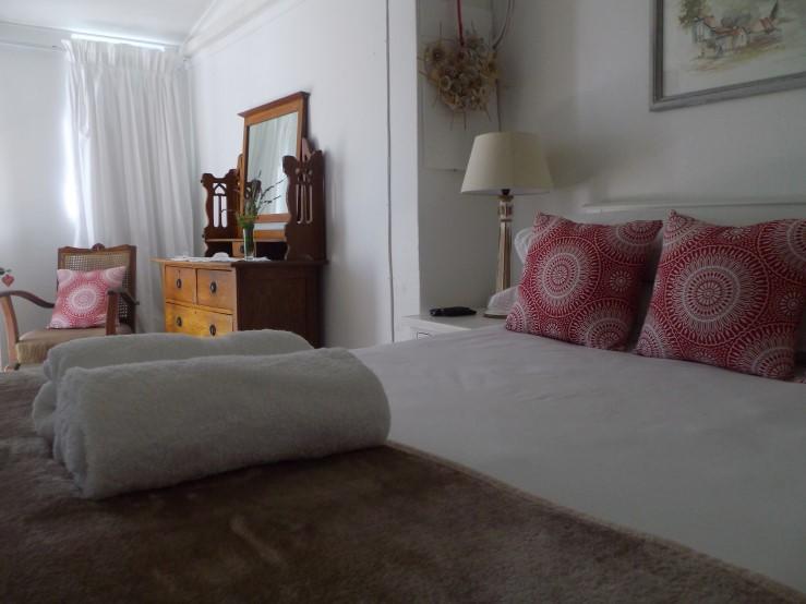 Breeze Inn Guesthouse Kidd's Beach Екстер'єр фото